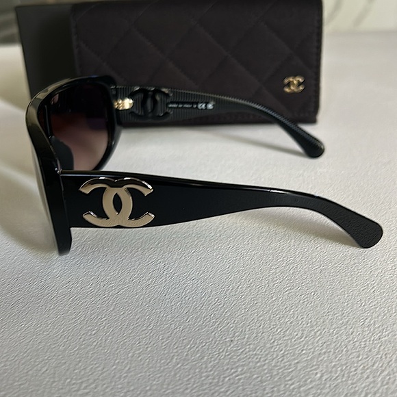 Authentic Chanel Shield Classic Black Sunglasses. - Picture 3 of 8